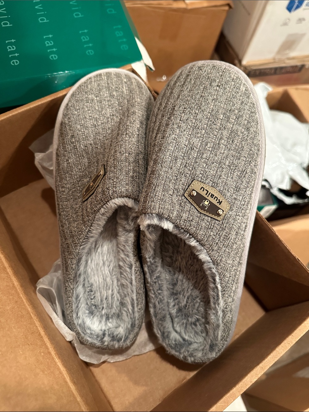 KURU Women's Heather Gray Knit Plush-Lined Slip-On Slippers